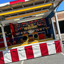 Inflatables-and-Carnival-Game-Trailers-for-School-Festival-in-Nottingham-Maryland 2